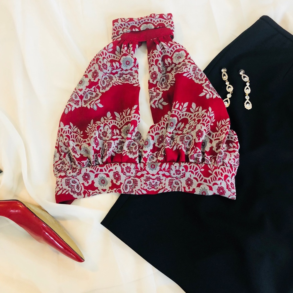 ✨FINAL MARKDOWN✨ 🔥💄👠SEXY!!! 🔥💄👠HALTER TOP XL